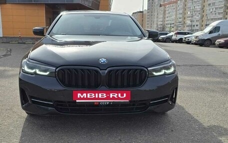 BMW 5 серия, 2021 год, 3 550 000 рублей, 3 фотография