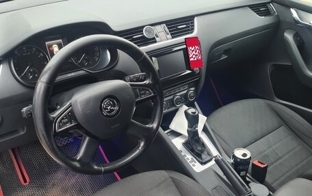 Skoda Octavia, 2015 год, 880 000 рублей, 7 фотография