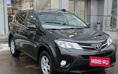 Toyota RAV4, 2014 год, 1 680 000 рублей, 3 фотография