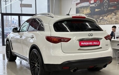 Infiniti FX II, 2011 год, 2 100 000 рублей, 5 фотография