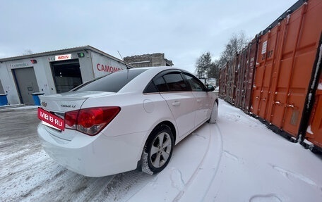 Chevrolet Cruze II, 2012 год, 800 000 рублей, 4 фотография