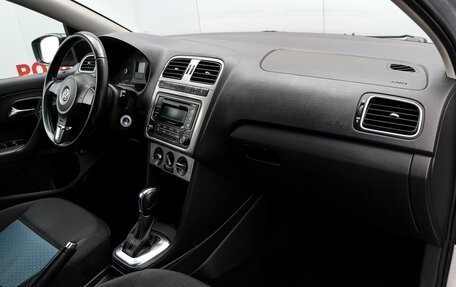 Volkswagen Polo VI (EU Market), 2013 год, 780 000 рублей, 10 фотография