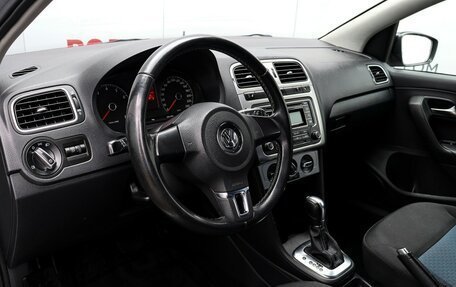 Volkswagen Polo VI (EU Market), 2013 год, 780 000 рублей, 16 фотография