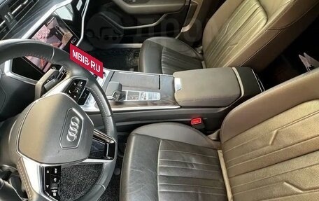 Audi A6, 2019 год, 4 600 000 рублей, 14 фотография