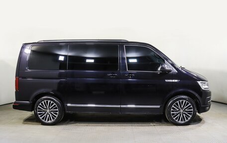 Volkswagen Multivan T6 рестайлинг, 2018 год, 4 499 000 рублей, 4 фотография