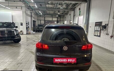 Volkswagen Tiguan I, 2012 год, 1 002 000 рублей, 12 фотография