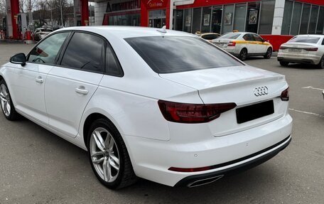 Audi A4, 2018 год, 2 900 000 рублей, 7 фотография