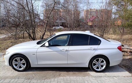 BMW 3 серия, 2013 год, 2 400 000 рублей, 6 фотография