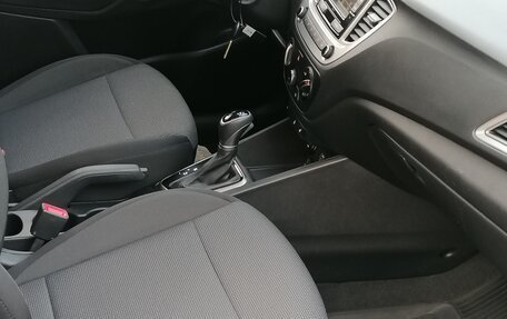 Hyundai Solaris II рестайлинг, 2019 год, 1 355 000 рублей, 4 фотография