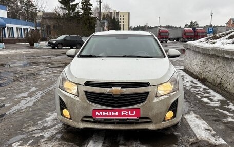 Chevrolet Cruze II, 2013 год, 700 000 рублей, 6 фотография