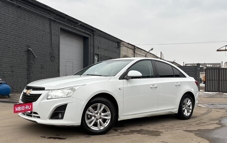 Chevrolet Cruze II, 2013 год, 700 000 рублей, 2 фотография