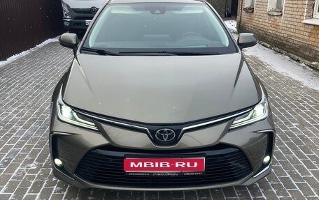 Toyota Corolla, 2019 год, 2 300 000 рублей, 1 фотография