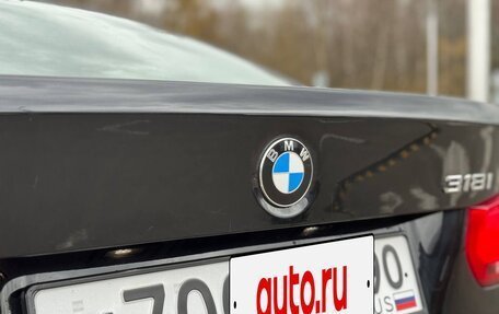 BMW 3 серия, 2018 год, 1 900 000 рублей, 31 фотография