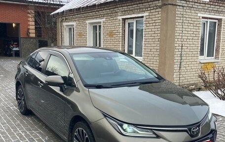 Toyota Corolla, 2019 год, 2 300 000 рублей, 3 фотография