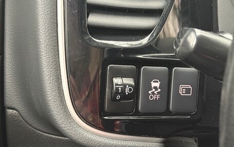 Mitsubishi Outlander III рестайлинг 3, 2015 год, 1 510 000 рублей, 27 фотография