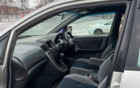 Toyota Harrier, 2001 год, 450 000 рублей, 2 фотография
