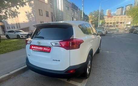 Toyota RAV4, 2014 год, 2 180 рублей, 4 фотография