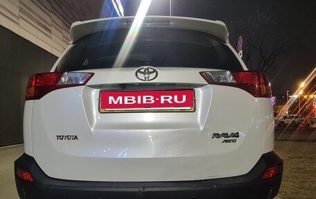 Toyota RAV4, 2015 год, 1 900 000 рублей, 4 фотография