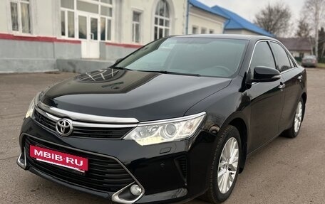 Toyota Camry, 2015 год, 2 370 000 рублей, 9 фотография