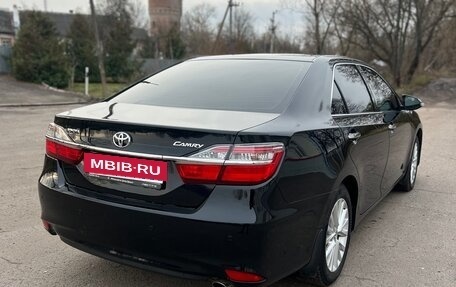 Toyota Camry, 2015 год, 2 370 000 рублей, 4 фотография