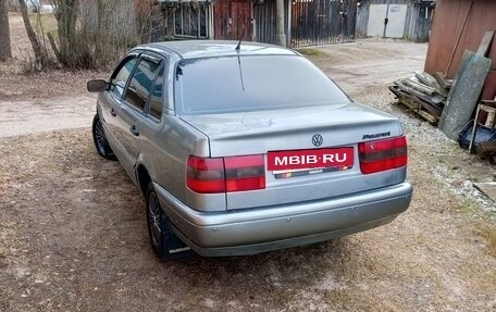 Volkswagen Passat B4, 1994 год, 350 000 рублей, 9 фотография