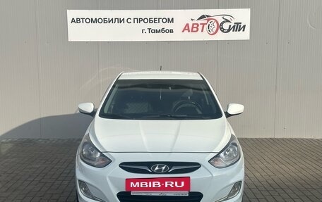 Hyundai Solaris II рестайлинг, 2013 год, 820 000 рублей, 2 фотография