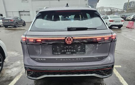 Volkswagen Tiguan, 2024 год, 6 210 000 рублей, 11 фотография