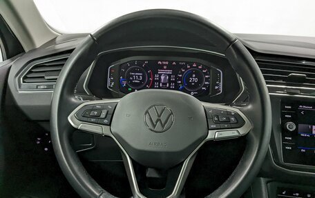 Volkswagen Tiguan II, 2021 год, 3 690 000 рублей, 25 фотография