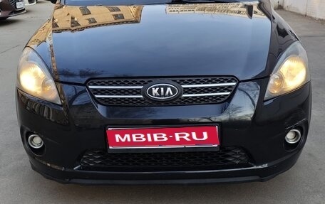 KIA cee'd I рестайлинг, 2008 год, 650 000 рублей, 1 фотография