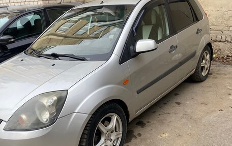 Ford Fiesta, 2006 год, 360 000 рублей, 3 фотография