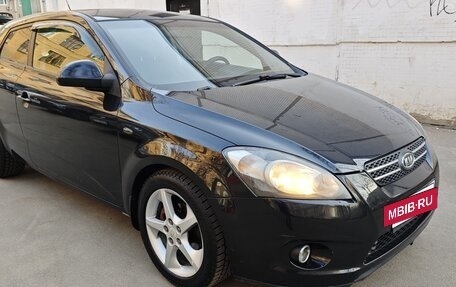 KIA cee'd I рестайлинг, 2008 год, 650 000 рублей, 2 фотография