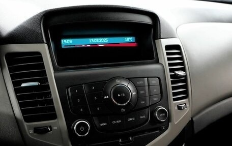 Chevrolet Cruze II, 2011 год, 880 000 рублей, 7 фотография