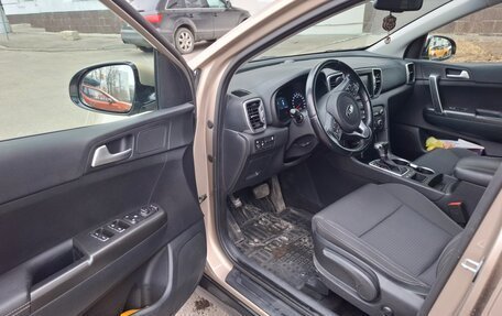 KIA Sportage IV рестайлинг, 2018 год, 2 050 000 рублей, 7 фотография