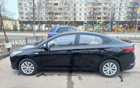 Hyundai Solaris II рестайлинг, 2020 год, 1 475 000 рублей, 3 фотография