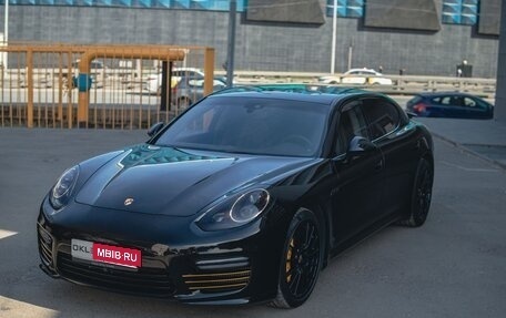 Porsche Panamera II рестайлинг, 2013 год, 4 900 000 рублей, 3 фотография