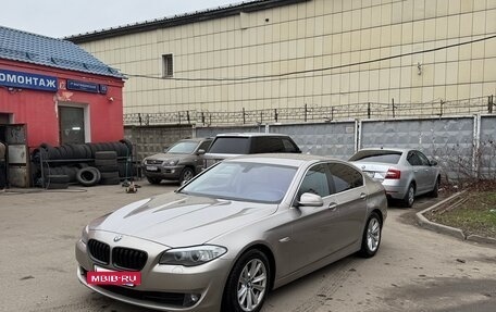 BMW 5 серия, 2012 год, 2 300 000 рублей, 2 фотография