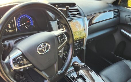 Toyota Camry, 2015 год, 2 100 000 рублей, 10 фотография