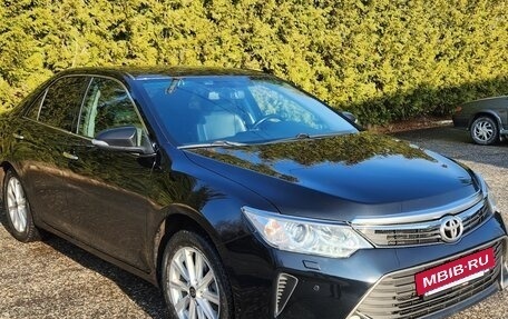 Toyota Camry, 2015 год, 2 100 000 рублей, 5 фотография