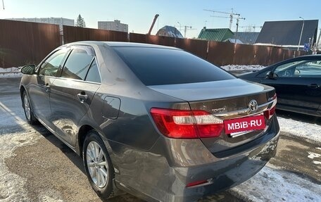 Toyota Camry, 2012 год, 1 580 000 рублей, 6 фотография