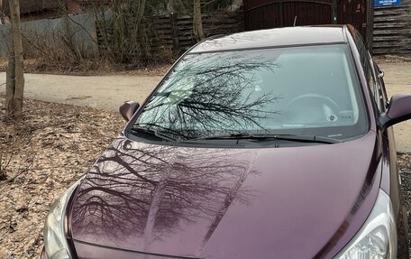 Hyundai Solaris II рестайлинг, 2011 год, 680 000 рублей, 3 фотография