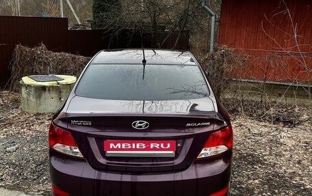 Hyundai Solaris II рестайлинг, 2011 год, 680 000 рублей, 2 фотография