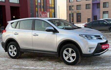 Toyota RAV4, 2014 год, 2 350 000 рублей, 12 фотография