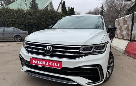 Volkswagen Tiguan II, 2022 год, 4 300 000 рублей, 9 фотография