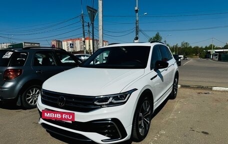 Volkswagen Tiguan II, 2022 год, 4 300 000 рублей, 28 фотография