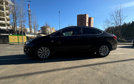 Opel Astra J, 2014 год, 930 000 рублей, 5 фотография