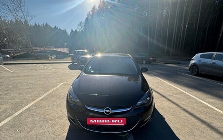 Opel Astra J, 2014 год, 930 000 рублей, 8 фотография