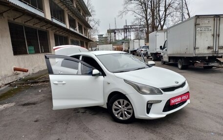 KIA Rio IV, 2018 год, 799 999 рублей, 7 фотография