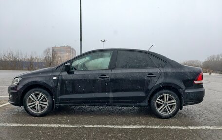 Volkswagen Polo VI (EU Market), 2015 год, 1 030 000 рублей, 4 фотография