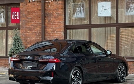 BMW 5 серия, 2023 год, 7 900 000 рублей, 25 фотография
