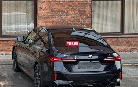 BMW 5 серия, 2023 год, 7 900 000 рублей, 26 фотография